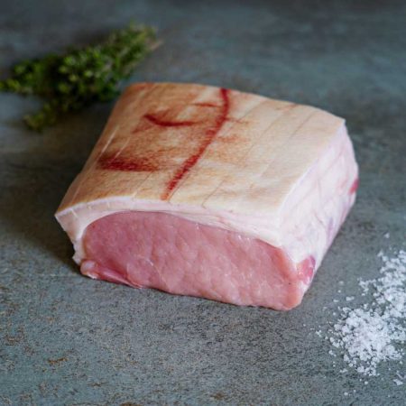Uckermärker Duroc Jungschweinerücken mit Schwarte Steuck